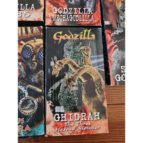 Lot of 7 Godzilla VHS Tapes; 2000, 1985, Mothra, Gidrah, Gigan, Mecha, Son - Picture 7 of 16
